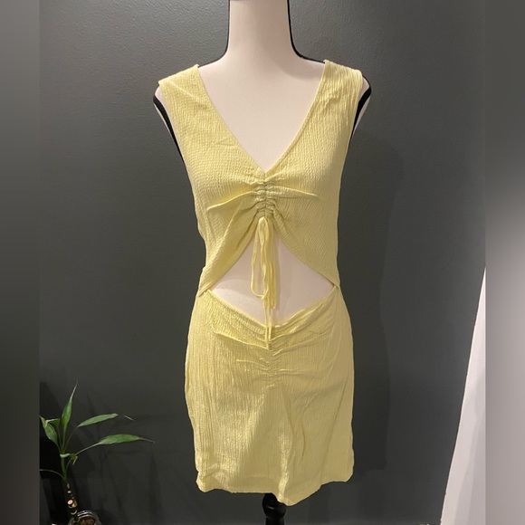 NWT- Free People Lemon Laila Mini Dress Yellow Dress Cut Out - Size Small - Picture 4 of 8